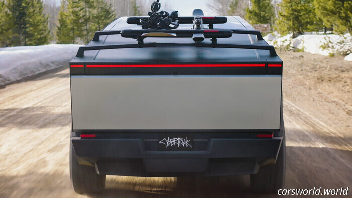 L'accordo da 2,67 miliardi di dollari per le batterie del Cybertruck di Tesla ora vale solo 6.776 dollari | Carscoops